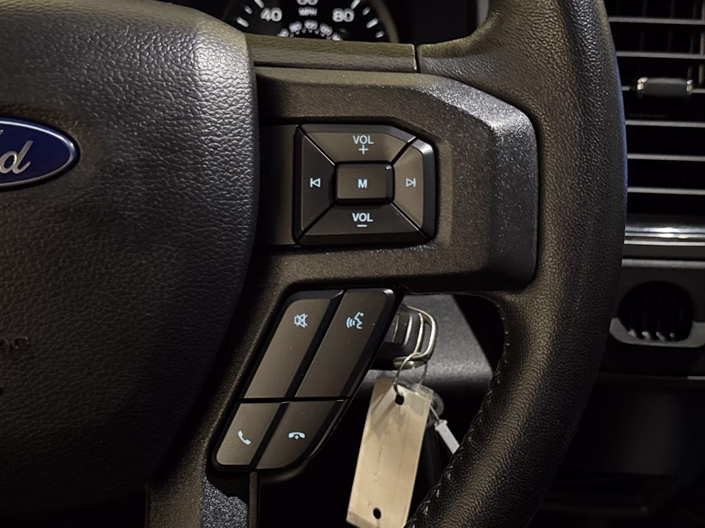 2020 Oxford White Ford F-150 XLT RWD Truck