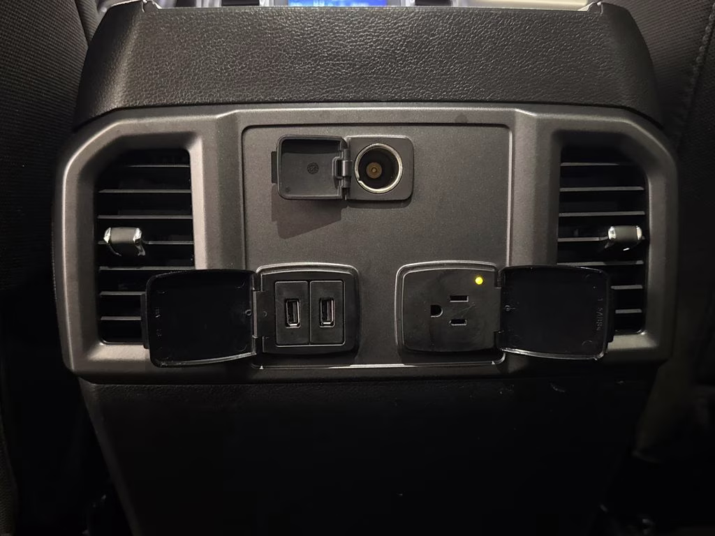 2020 Oxford White Ford F-150 XLT RWD Truck