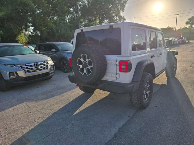 2022 Bright White Clearcoat Jeep Wrangler Unlimited Rubicon 4X4 SUV