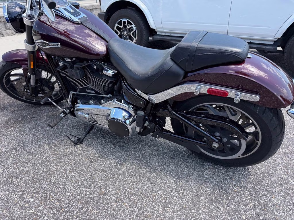 2018 Maroon Harley-Davidson Harley Davidson Sport Glide Motorcycle