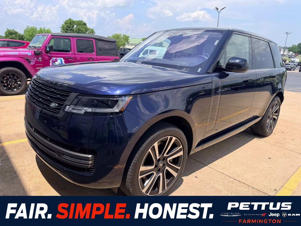 2023 Constellation Blue SV Bespoke Ult Met Gloss Land Rover Range Rover SE AWD SUV