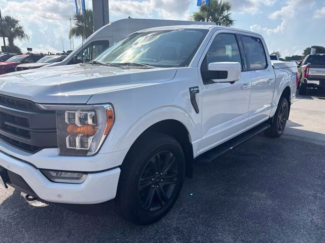 2022 White Ford F-150 4X4 Truck