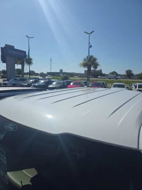 2021 White Metallic Ford F-150 Lariat 4X4 Truck