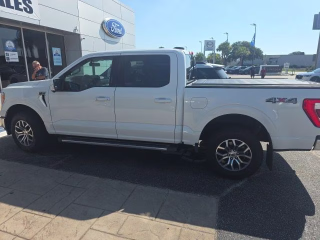 2021 White Metallic Ford F-150 Lariat 4X4 Truck