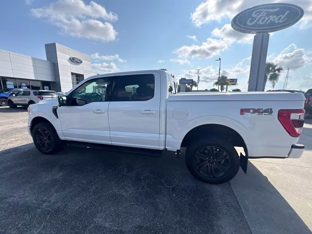 2022 White Ford F-150 4X4 Truck