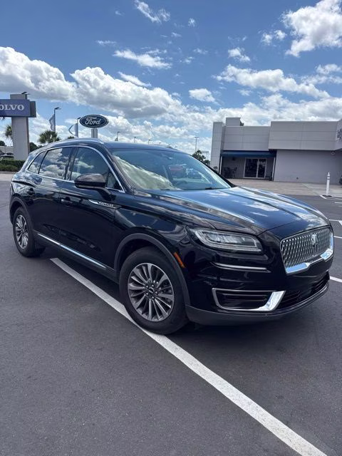 2020 Black Lincoln Nautilus Standard FWD SUV