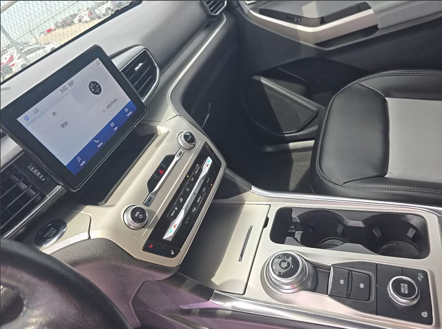 2023 Stone Blue Metallic Ford Explorer XLT 4X4 SUV