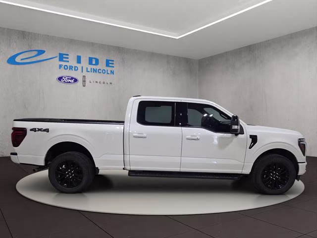2025 Star White Metallic Tri-Coat Ford F-150 Lariat 4X4 Truck