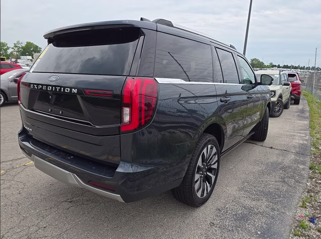 2025 Stone Blue Metallic Ford Expedition Platinum 4X4 SUV