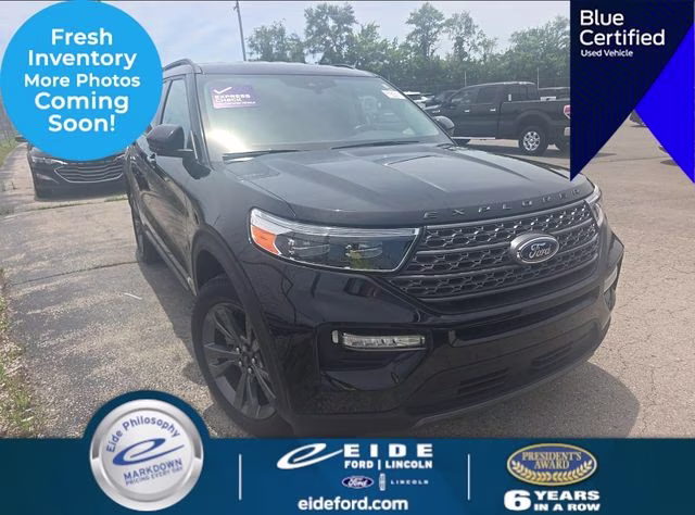 2023 Agate Black Metallic Ford Explorer XLT 4X4 SUV