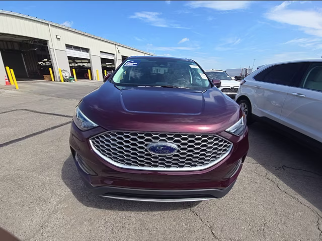 2024 Burgundy Velvet Metallic Tinted Clearcoat Ford Edge SEL AWD SUV
