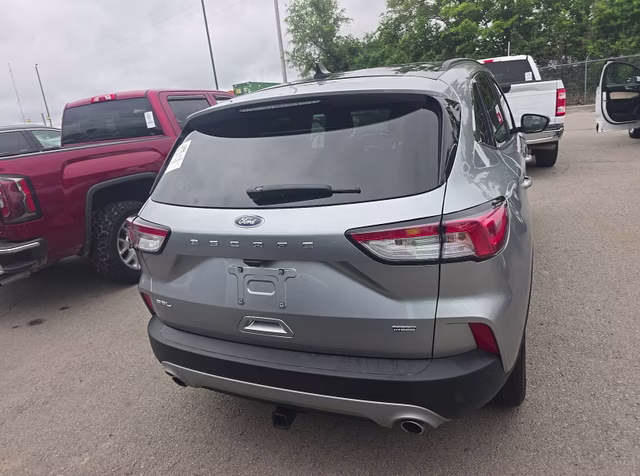 2022 Iconic Silver Metallic Ford Escape Plug-In Hybrid SEL FWD SUV