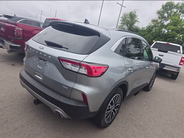 2022 Iconic Silver Metallic Ford Escape Plug-In Hybrid SEL FWD SUV
