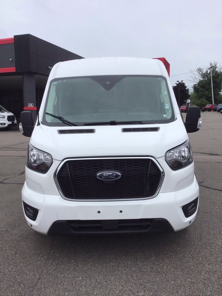 2024 Oxford White Ford Transit-350 XLT RWD Crossover