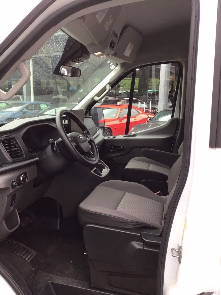 2024 Oxford White Ford Transit-350 XLT RWD Crossover