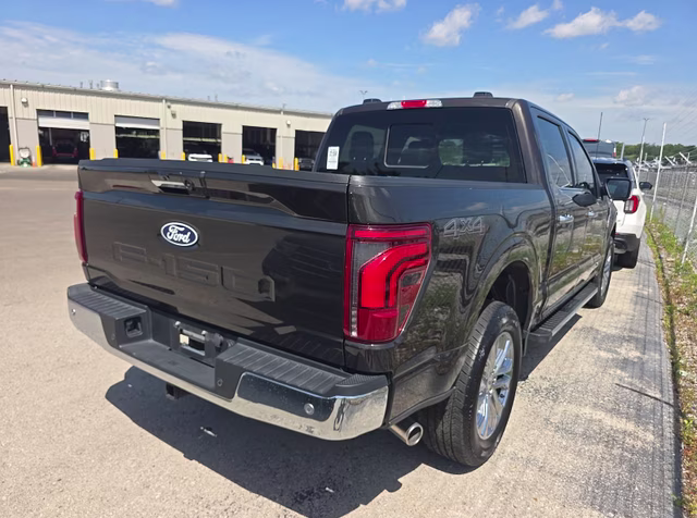 2024 Darkened Bronze Metallic Ford F-150 Lariat 4X4 Truck