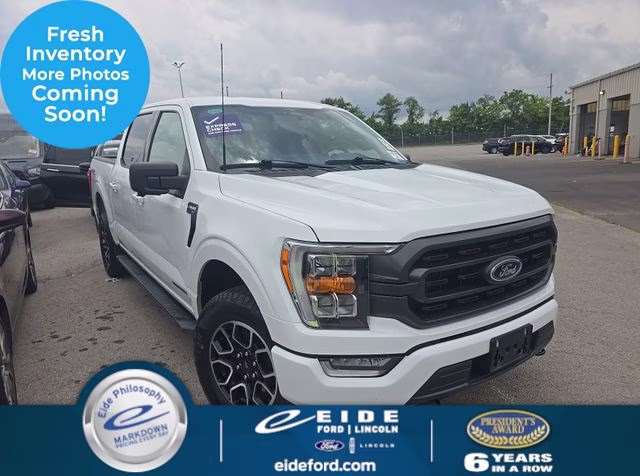 2023 Oxford White Ford F-150 XLT 4X4 Truck