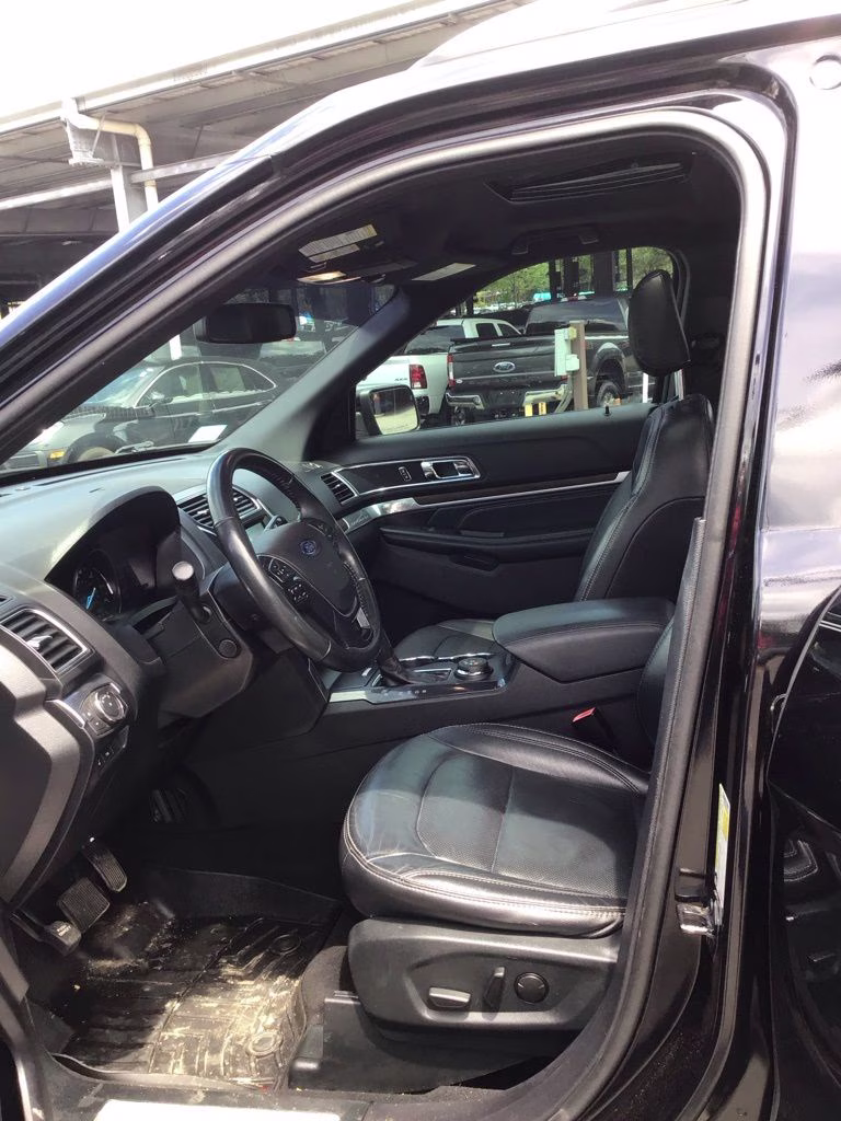 2019 Black Metallic Ford Explorer Limited 4X4 SUV