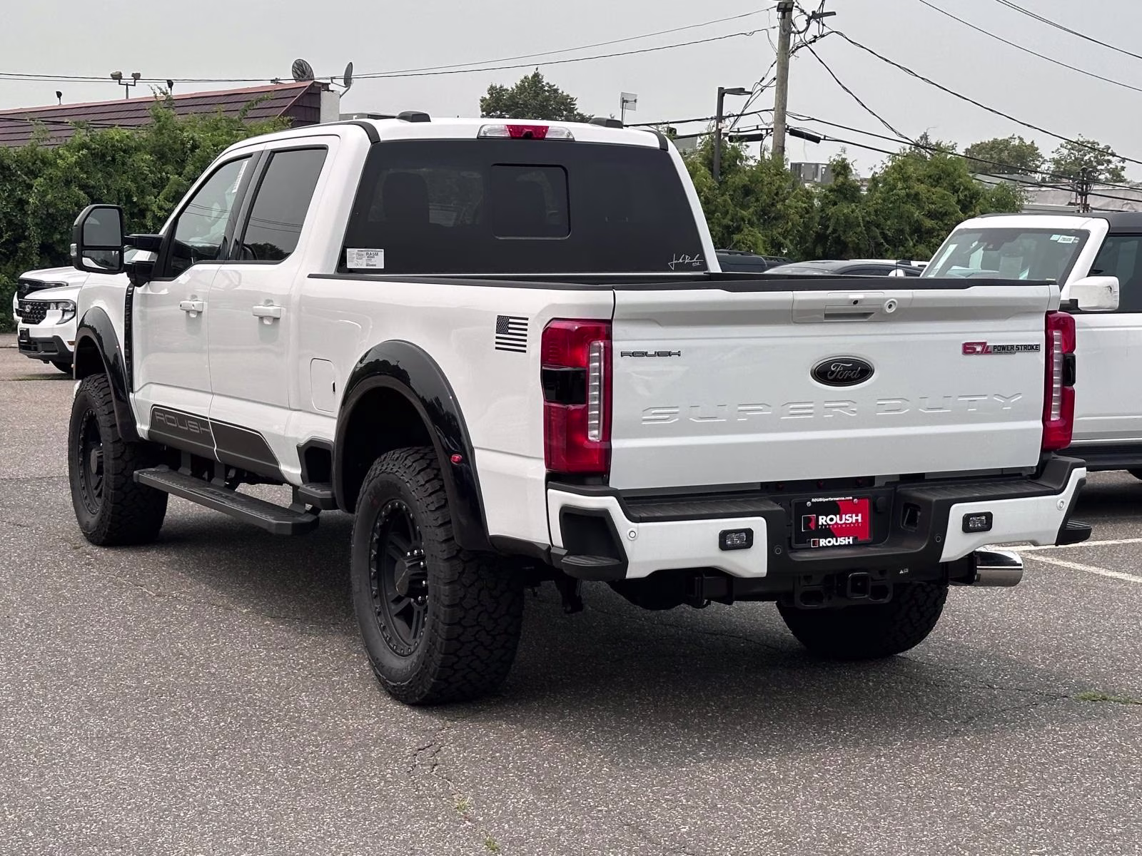 2026 Oxford White Ford Super Duty F-250 SRW Lariat Roush 4X4 Truck