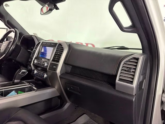 2020 White Metallic Ford F-150 Platinum 4X4 Truck