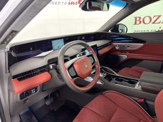 2024 White Platinum Clearcoat Metallic Lincoln Nautilus Black Label AWD SUV