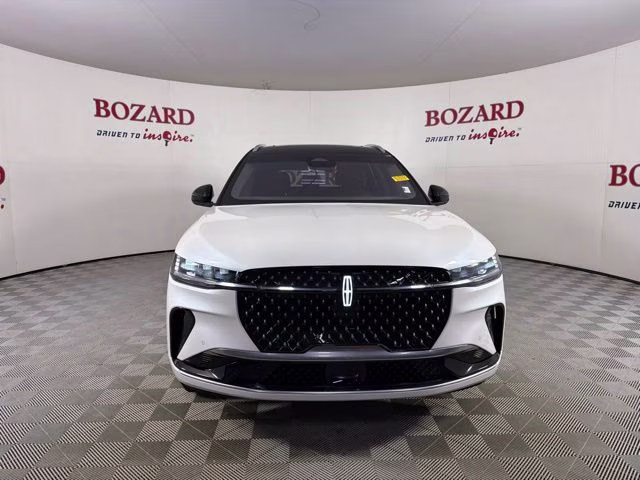 2024 White Platinum Clearcoat Metallic Lincoln Nautilus Black Label AWD SUV