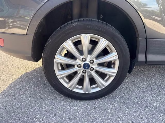2019 Magnetic Metallic Ford Escape SEL FWD SUV