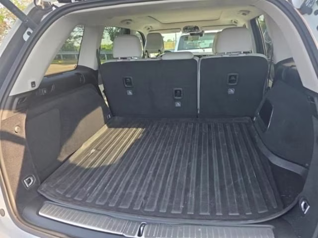 2022 Bright White Clearcoat Jeep Grand Cherokee Overland 4xe 4X4 SUV