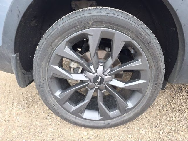 2023 Everlasting Silver Kia Sorento X-Line SX Prestige AWD SUV