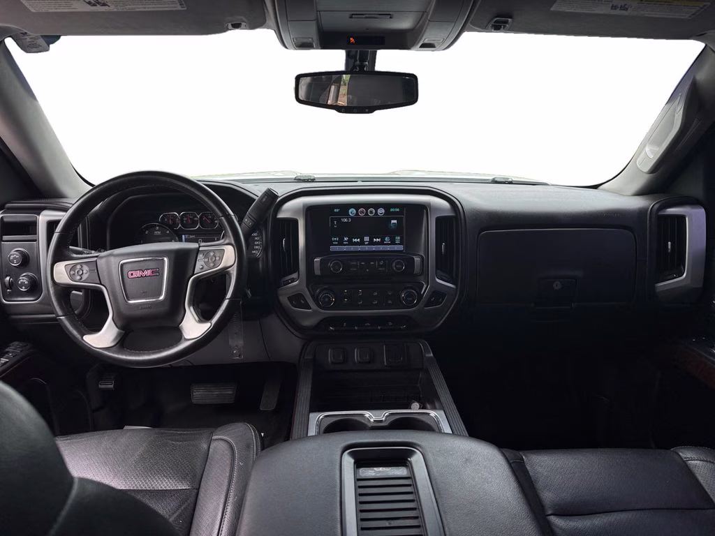 2018 White GMC Sierra 1500 SLE 4X4 Truck