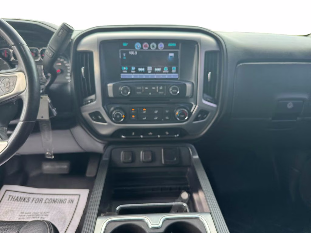 2018 White GMC Sierra 1500 SLE 4X4 Truck