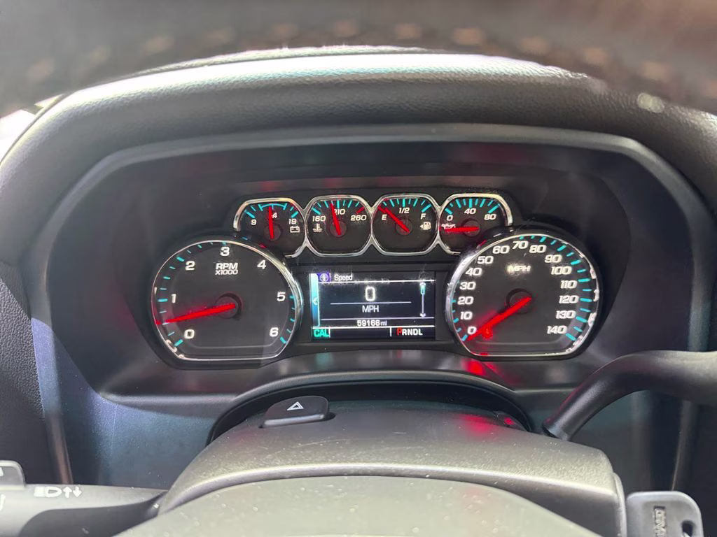 2018 White GMC Sierra 1500 SLE 4X4 Truck