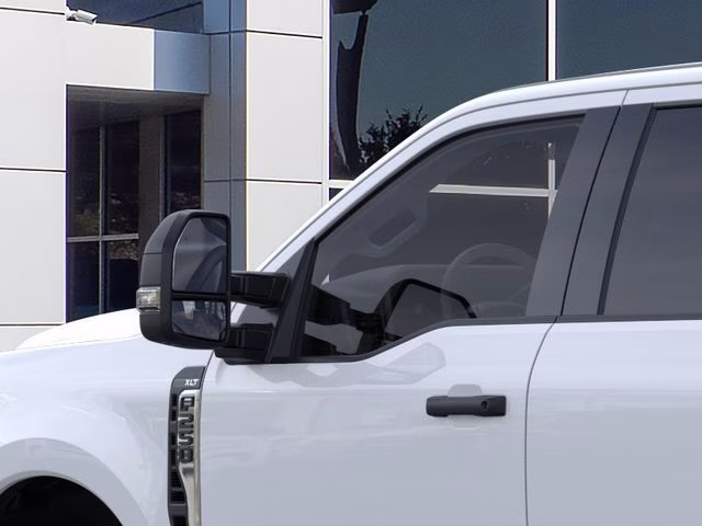 2026 Oxford White Ford Super Duty F-250 SRW XLT 4X4 Truck