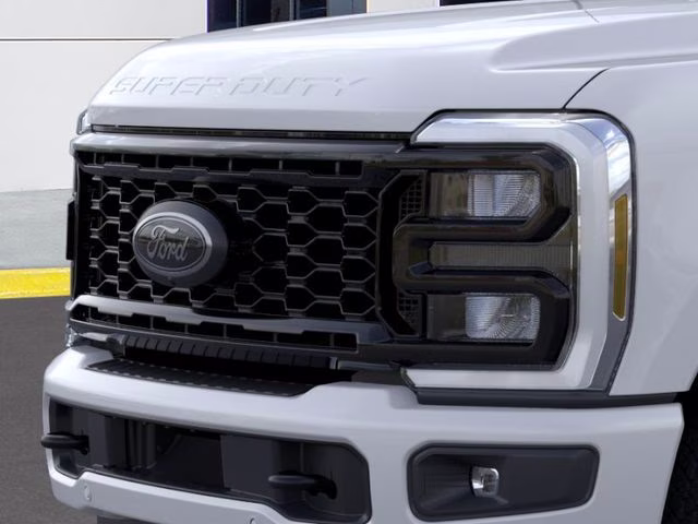 2026 Oxford White Ford Super Duty F-250 SRW Lariat 4X4 Truck