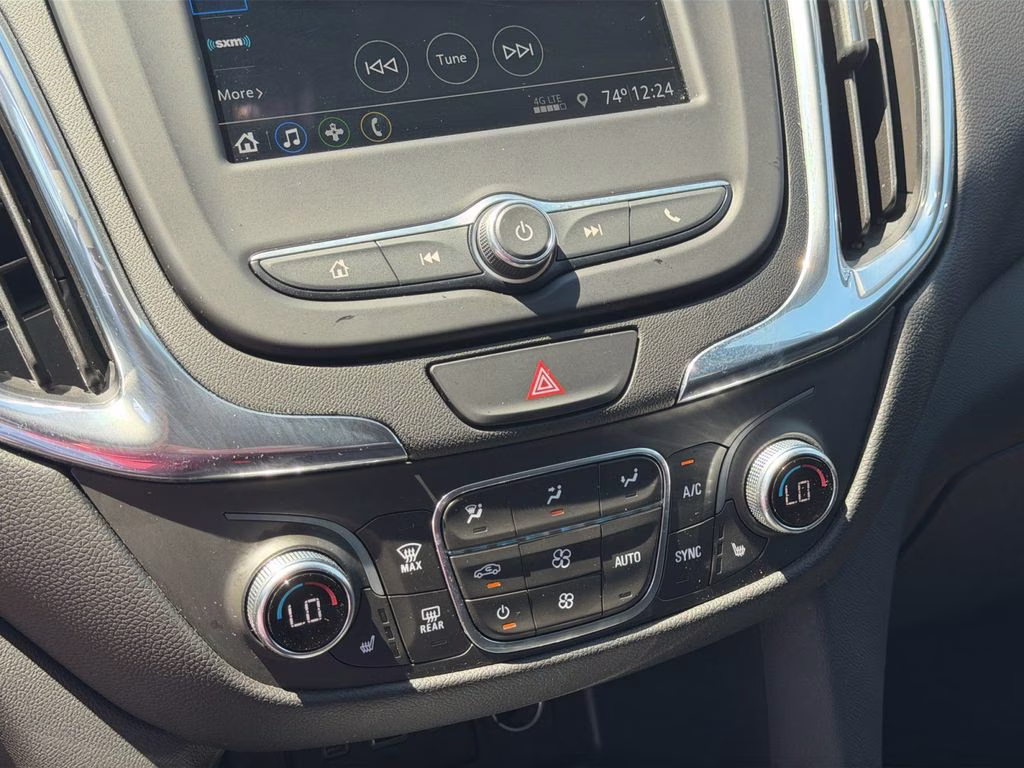 2019 Summit White Chevrolet Equinox LT w/Driver Confidence & Convenience Pkg AWD SUV