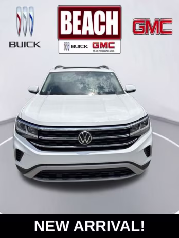 2022 Pure White Volkswagen Atlas 3.6L V6 SE w/Technology FWD SUV