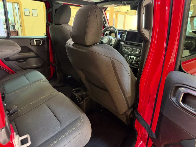 2026 Jeep Wrangler 4 Door Sahara Sport Utility 4D 4X4