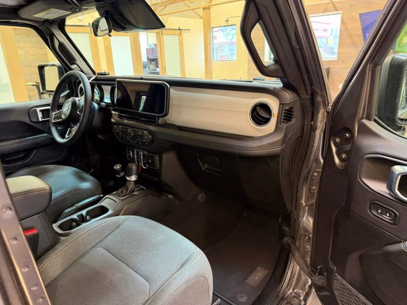 2026 Jeep Wrangler 4 Door Sahara Sport Utility 4D 4X4