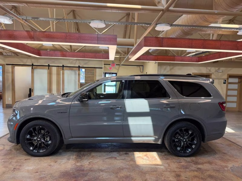 2025 Dodge Durango R/T Sport Utility 4D AWD