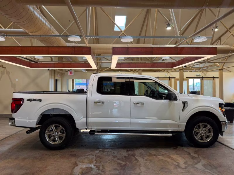 2024 Ford F150 SuperCrew Cab XLT Pickup 4D 6 1/2 ft 4X4