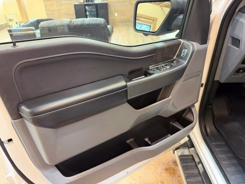 2024 Ford F150 SuperCrew Cab XLT Pickup 4D 6 1/2 ft 4X4