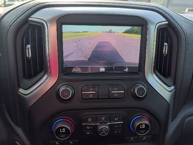 2020 Northsky Blue Metallic Chevrolet Silverado 1500 LT 4X4 Truck