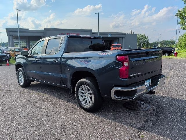 2020 Northsky Blue Metallic Chevrolet Silverado 1500 LT 4X4 Truck