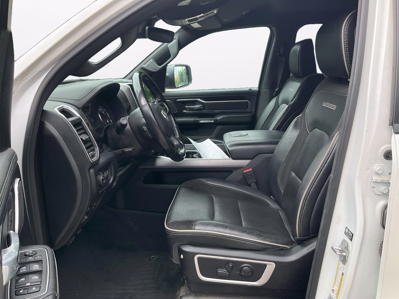 2022 Ivory White Tri-Coat Pearlcoat Ram 1500 Laramie 4X4 Truck