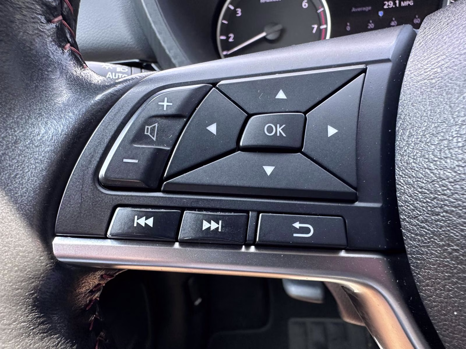 2023 Electric Blue Metallic Nissan Sentra SR CVT FWD Sedan