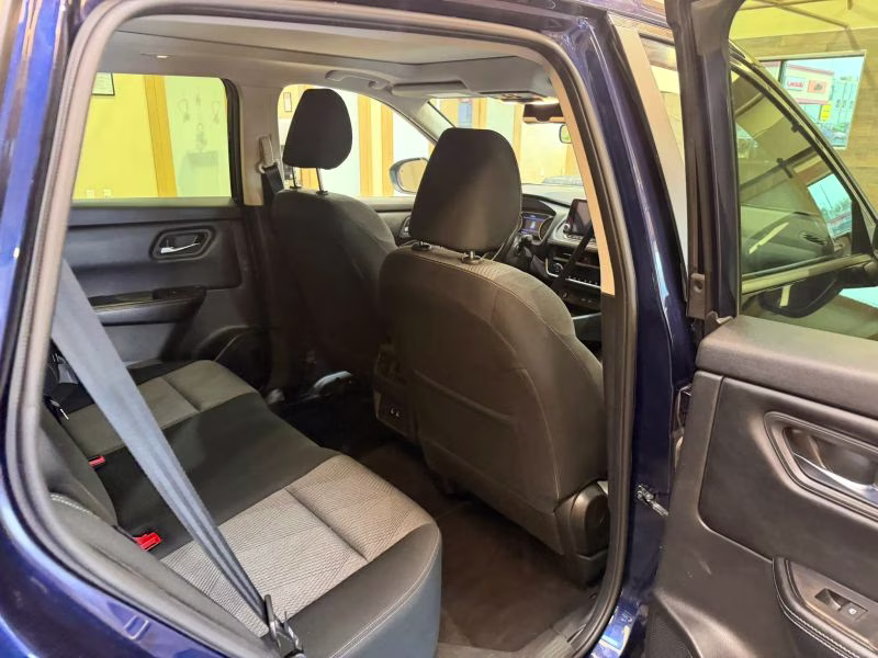 2025 Nissan Rogue SV Sport Utility 4D AWD