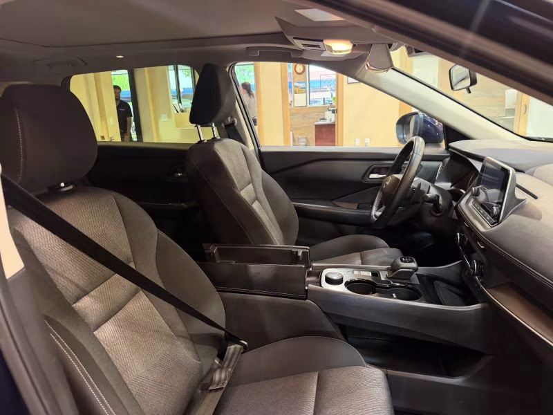 2025 Nissan Rogue SV Sport Utility 4D AWD