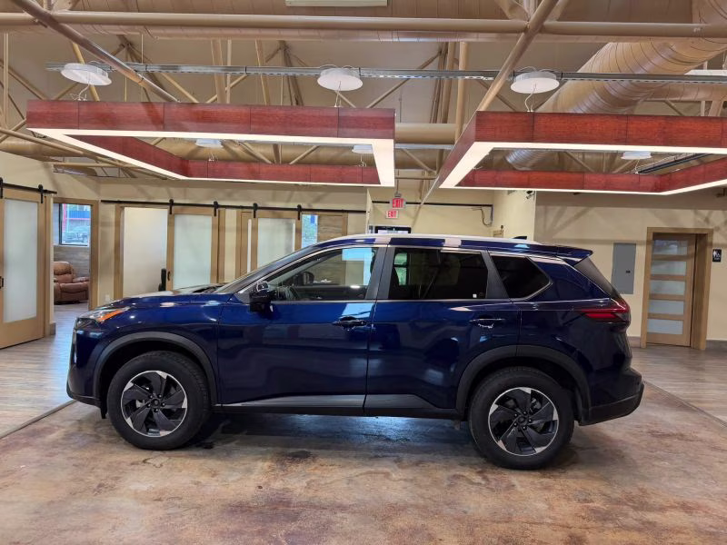 2025 Nissan Rogue SV Sport Utility 4D AWD