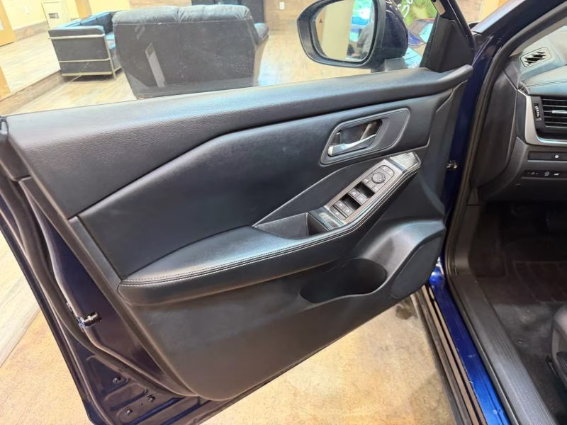 2025 Nissan Rogue SV Sport Utility 4D AWD