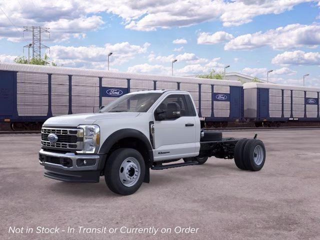 2026 Oxford White Ford F-600SD XLT 145 WB 4X4 Chassis